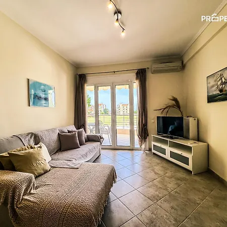 The Sunset Apartment *